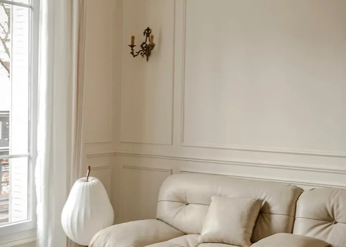 Ecrin Haussmannien Aux Arches-porte De Versailles Διαμέρισμα *