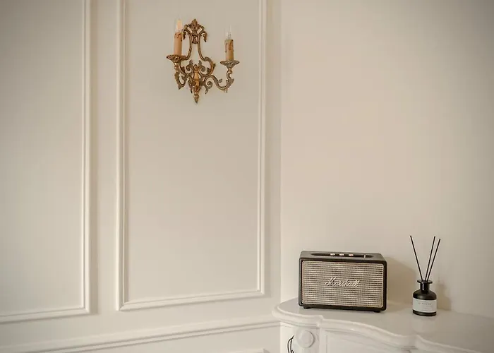 Ecrin Haussmannien Aux Arches-porte De Versailles Διαμέρισμα