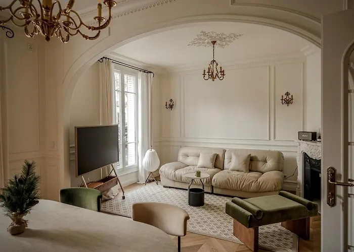 Ecrin Haussmannien Aux Arches-porte De Versailles * Παρίσι