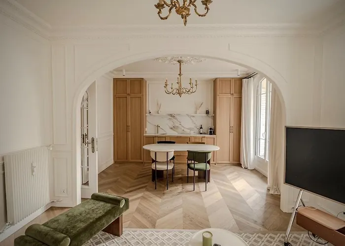 Ecrin Haussmannien Aux Arches-porte De Versailles Διαμέρισμα Παρίσι